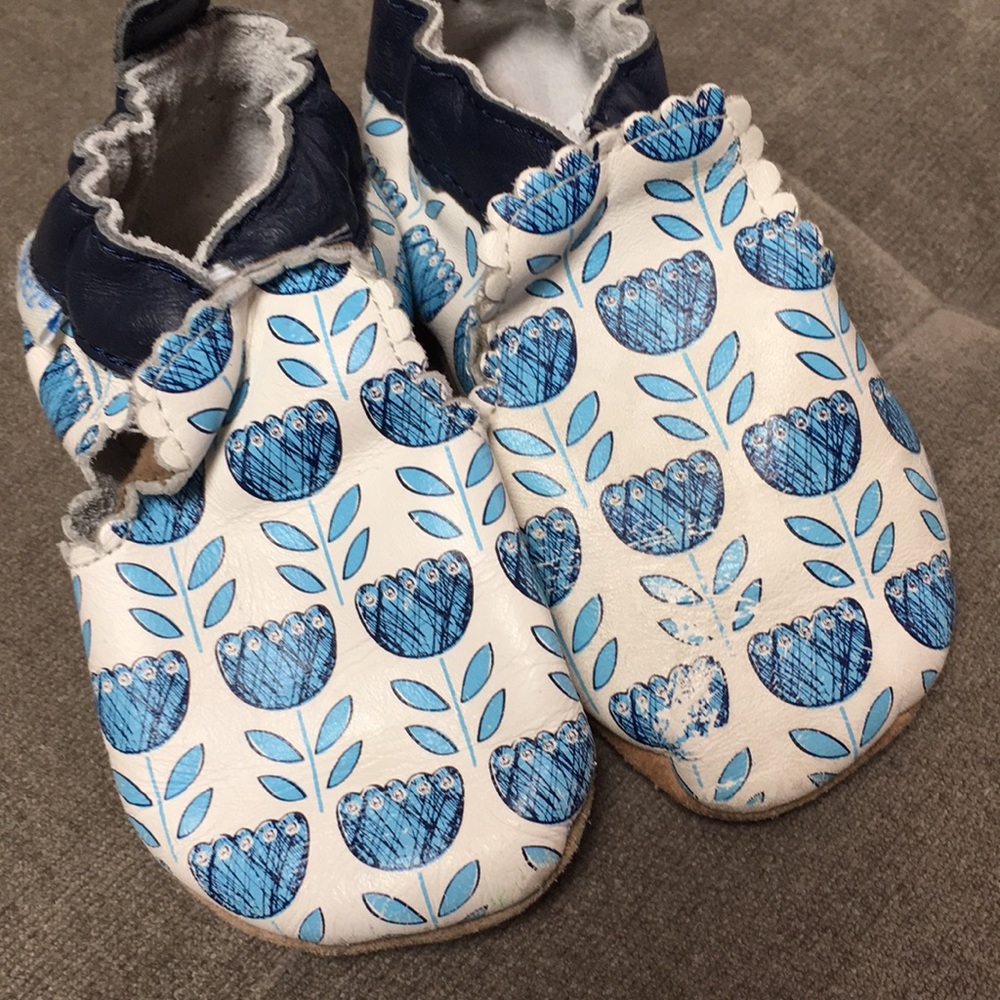 Crib shoes/slippers